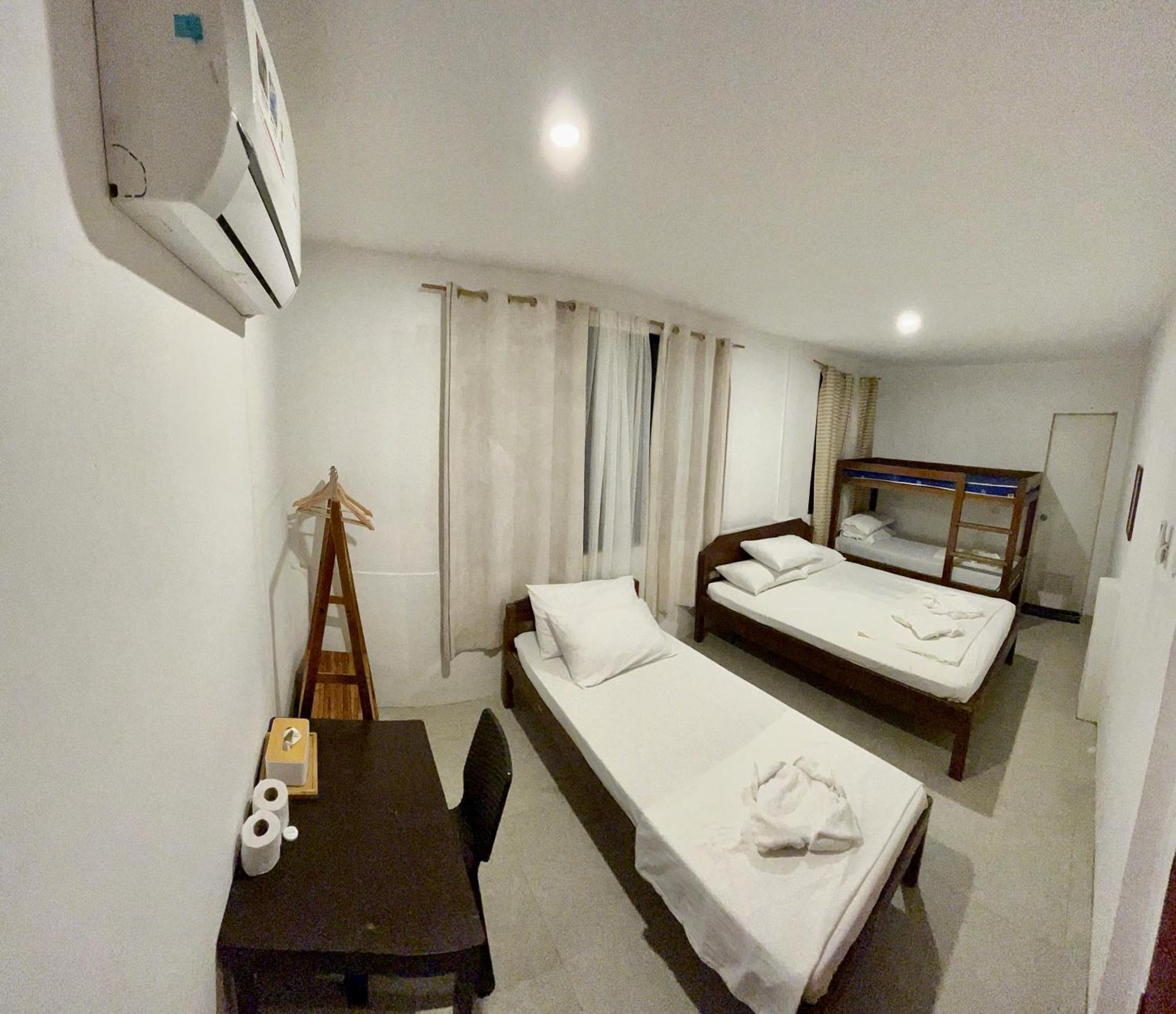 Hill Myna Beach Cottages Sabang  Exterior photo